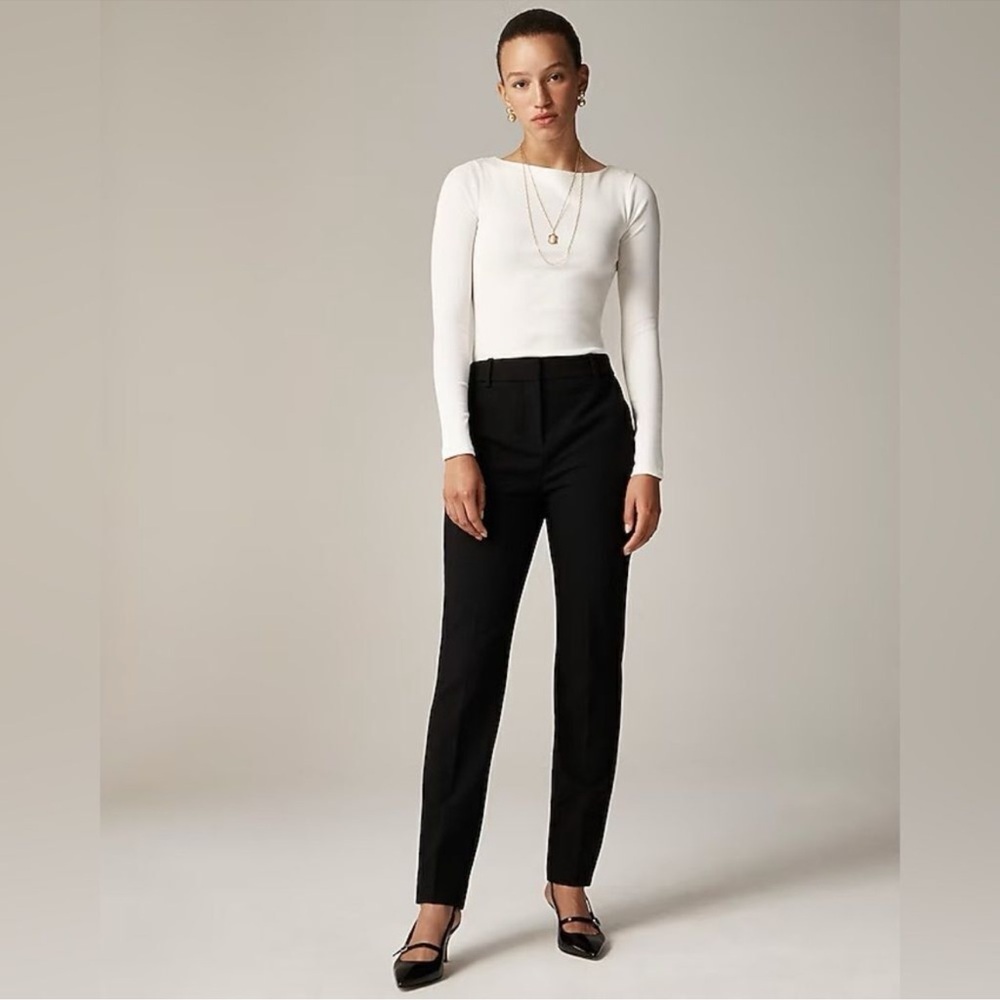 J. Crew Cameron Pants in Four-Season Stretch. Black-Size 4. Excellent Condition.